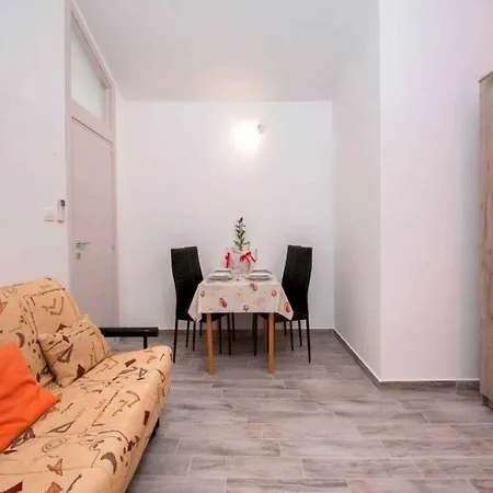 Appartamento In - Istrien 53390