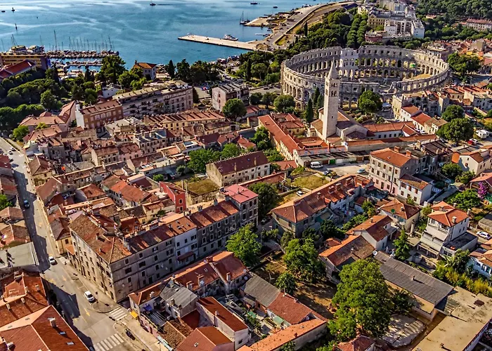 In - Istrien 53390 Pula