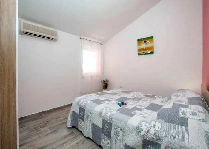 Apartman In - Istrien 53390 *